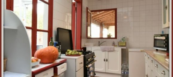 4 bedrooms House in Breteuil, France No. 229579 5