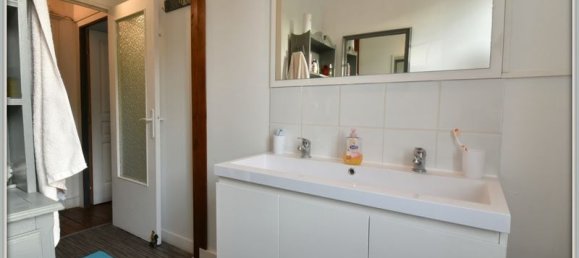 4 bedrooms House in Breteuil, France No. 229579 11