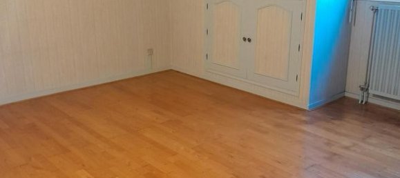 5 bedrooms House in Saran, France No. 157606 12