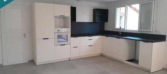 5 bedrooms House in Saran, France No. 157606 17