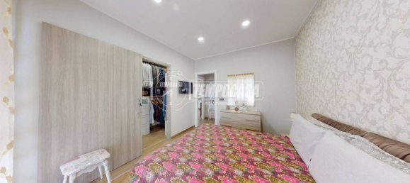 1 bedroom Apartment in Volpiano, Italy No. 118996 9