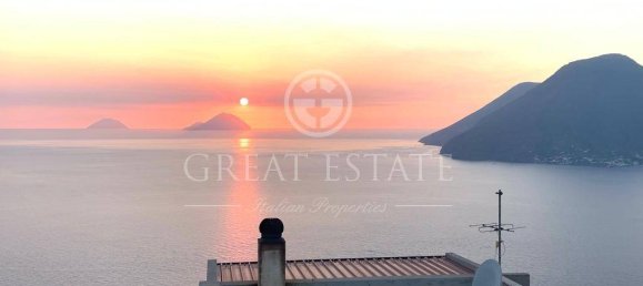 Apartamento de 2 dormitorios en Lipari, Italy No. 178979 7