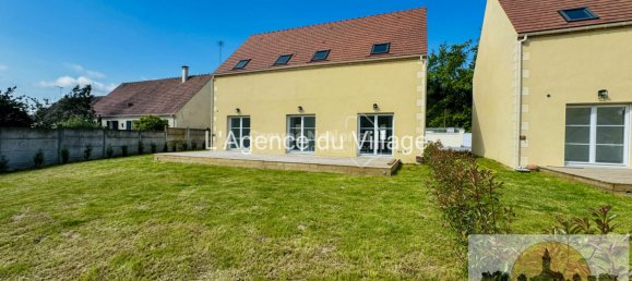 4 bedrooms Villa in Sainte-Genevieve, France No. 253965 4