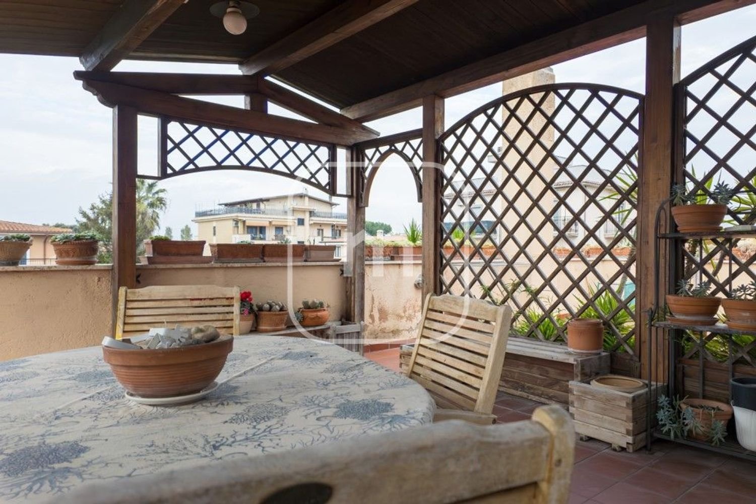 Ático de 3 habitaciónes en Rome, Italy No. 106344