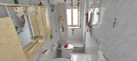 3 bedrooms Apartment in Pollena Trocchia, Italy No. 327725 8