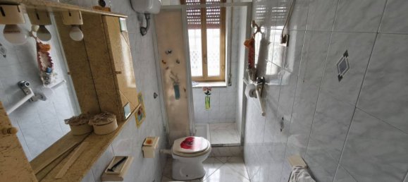 3 bedrooms Apartment in Pollena Trocchia, Italy No. 327725 5