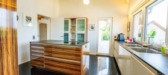 Дом с 10 комнатами в Брайсгау-Верхний Шварцвальд, Германия № 345533 4