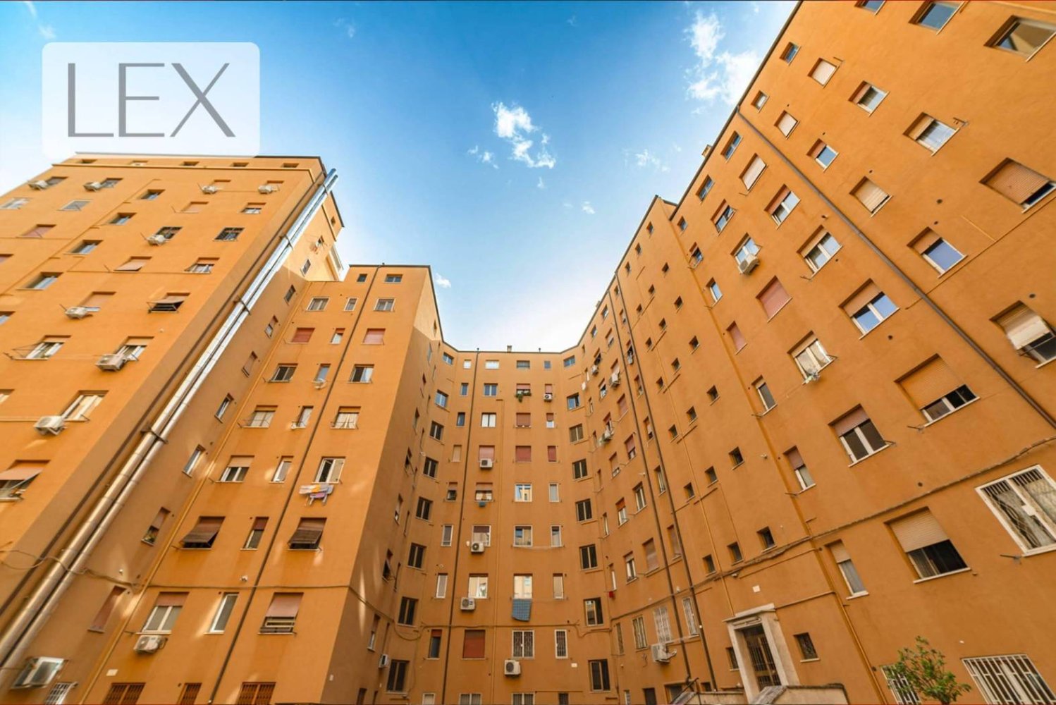 2 bedrooms Apartment in Rome, Italy No. 391707