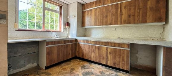 4 bedrooms House in Park Langley, United Kingdom No. 1118 12