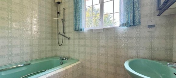 4 bedrooms House in Park Langley, United Kingdom No. 1118 11