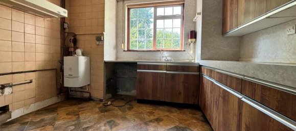 4 bedrooms House in Park Langley, United Kingdom No. 1118 6