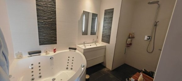 18 bedrooms House in Epernon, France No. 268829 5