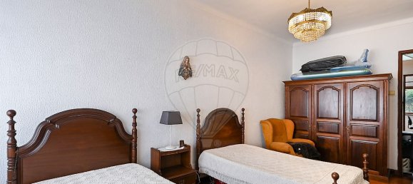 4 bedrooms House in Porto, Portugal No. 23792 8