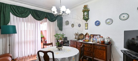 4 bedrooms House in Porto, Portugal No. 23792 18