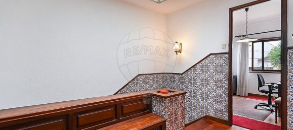 4 bedrooms House in Porto, Portugal No. 23792 25