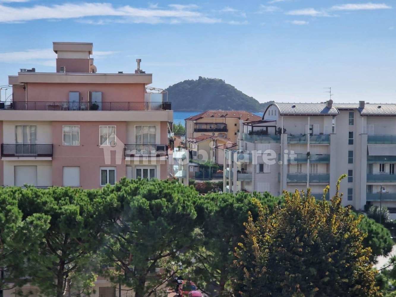 2 غرف نوم شقة في Albenga, Italy رقم 129790