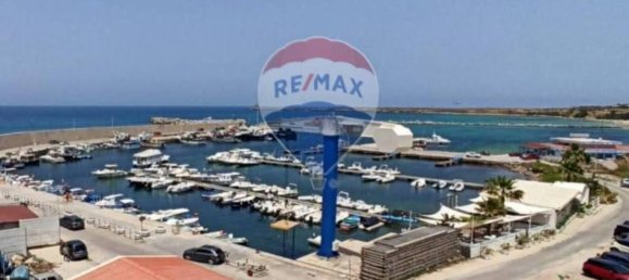 3-salle Appartement à Terrasini, Italy No. 158243 7