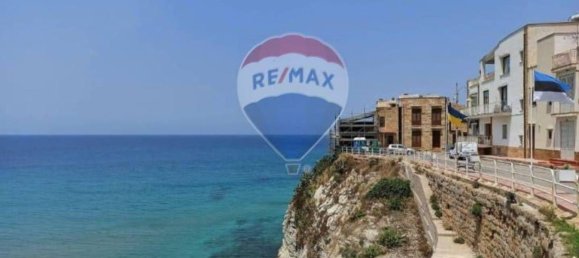 3-salle Appartement à Terrasini, Italy No. 158243 35