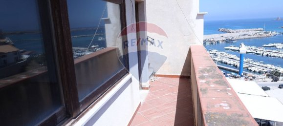 3-salle Appartement à Terrasini, Italy No. 158243 30