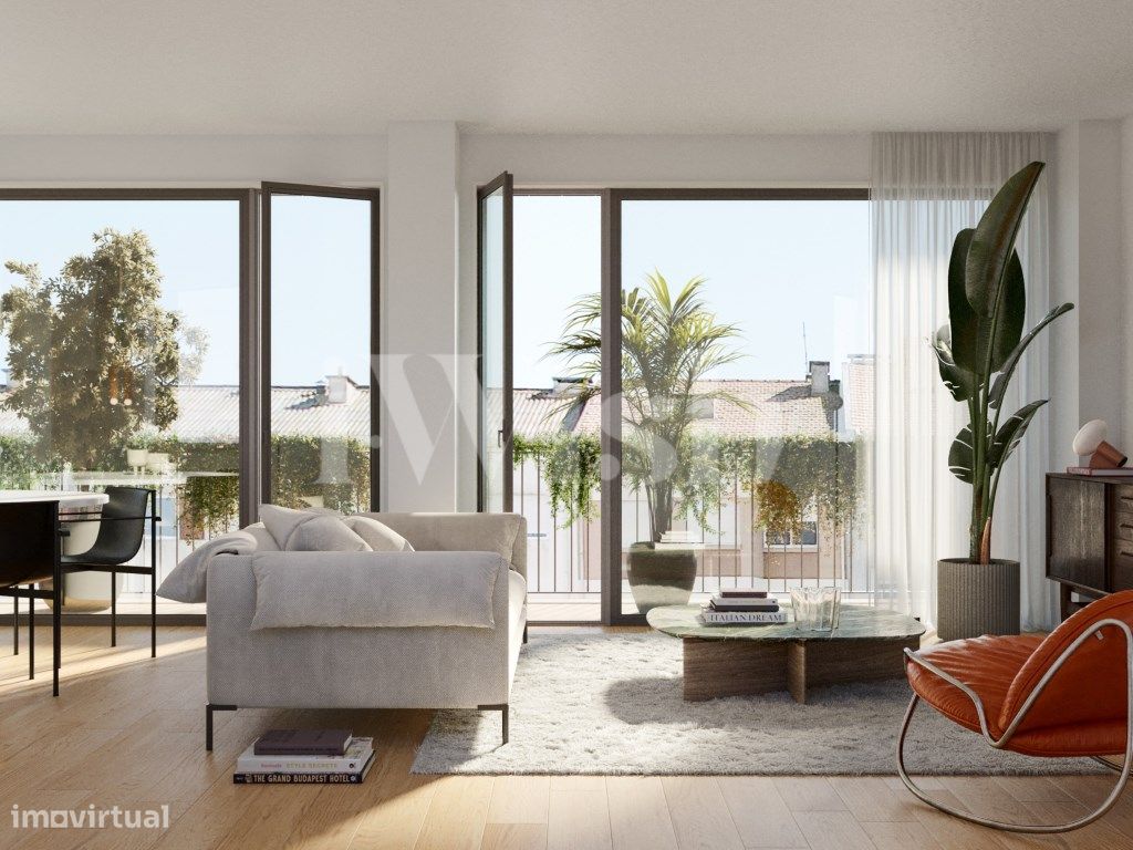 3 bedrooms Apartment in Porto, Portugal No. 260636