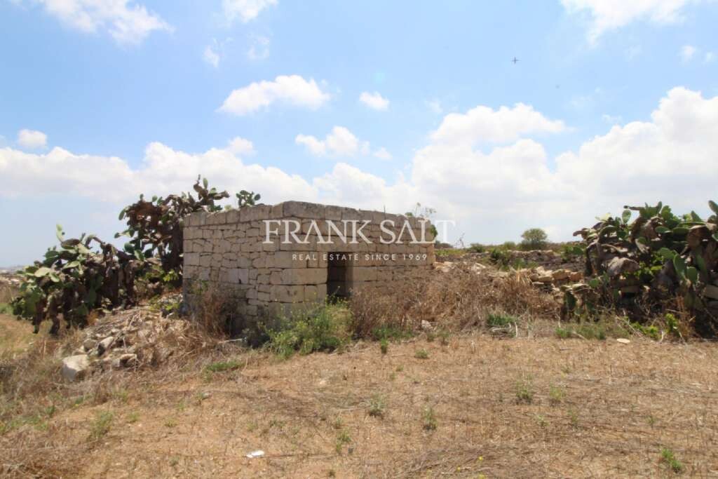 Земельный участок 14563м² в Зеббудж, Мальта № 13507
