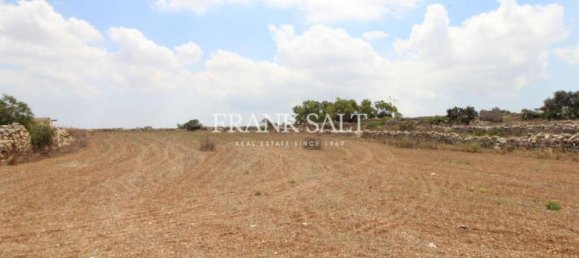 Земельный участок 14563м² в Зеббудж, Мальта № 13507 2