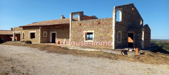 Casa de 3 dormitorios en Brouilla, France No. 289319 22