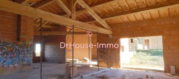 Casa de 3 dormitorios en Brouilla, France No. 289319 12