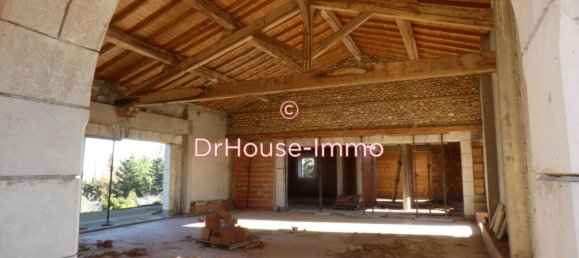 Casa de 3 dormitorios en Brouilla, France No. 289319 4