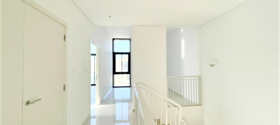 Таунхаус с 4 спальнями в Дубай, ОАЭ № 24290 10