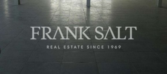 Bureau à Qormi, Malta 1200m² No. 11925 3