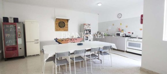 430m² Office in Qormi, Malta No. 13111 8