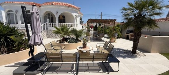 Villa de 3 dormitorios en Elda, Spain No. 183533 33