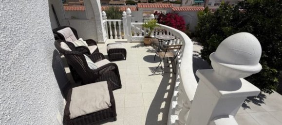 Villa de 3 dormitorios en Elda, Spain No. 183533 22