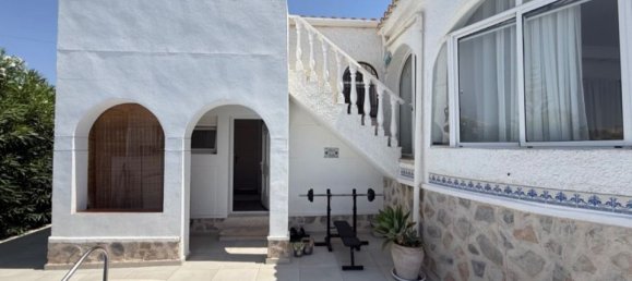 Villa de 3 dormitorios en Elda, Spain No. 183533 24