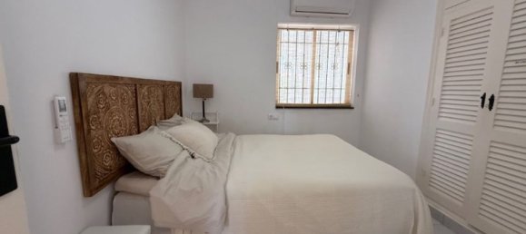 Villa de 3 dormitorios en Elda, Spain No. 183533 47