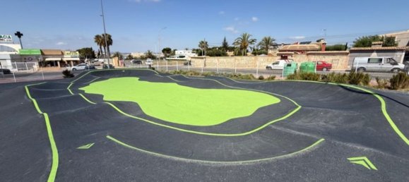 Villa de 3 dormitorios en Elda, Spain No. 183533 38