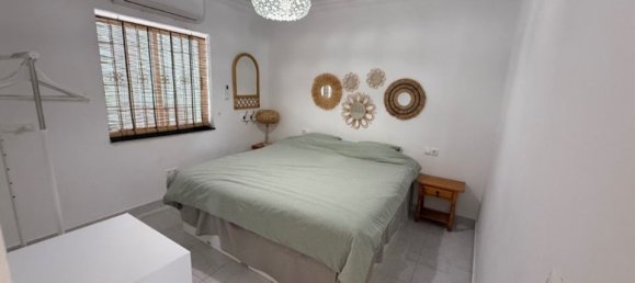 Villa de 3 dormitorios en Elda, Spain No. 183533 3