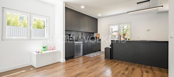 4 غرف نوم فيلا في Corroios, Portugal رقم 246017 23