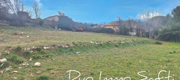 1600m² Land in Manosque, France No. 345329 2