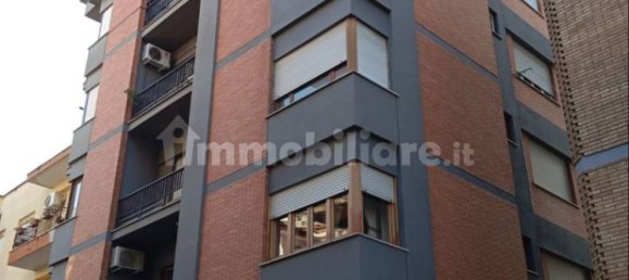 4 Schlafzimmer Wohnung in Sezze, Italy, Nr. 47772 2