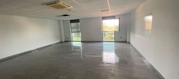 Oficina en Andalucía, Spain 131 m² No. 152103 4