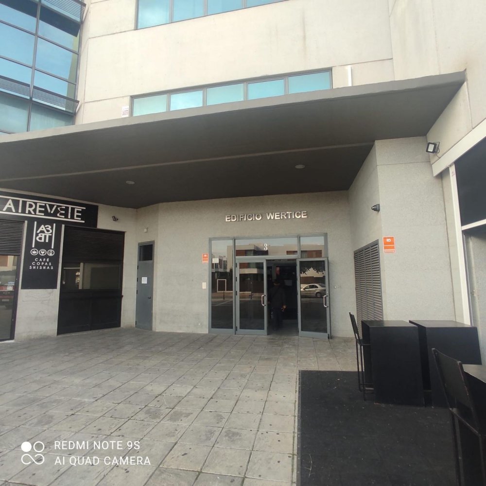 Oficina en Andalucía, Spain 131 m² No. 152103