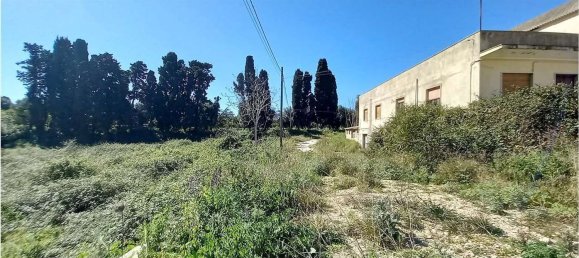 800m² Warehouse in Syracuse, Italy No. 250562 23