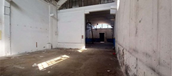 800m² Warehouse in Syracuse, Italy No. 250562 14