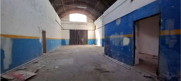 800m² Warehouse in Syracuse, Italy No. 250562 16