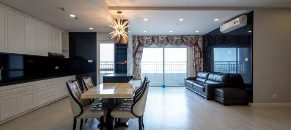 3 bedrooms Apartment in District 7, Vietnam No. 17562 4