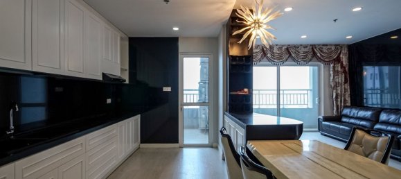 3 bedrooms Apartment in District 7, Vietnam No. 17562 6