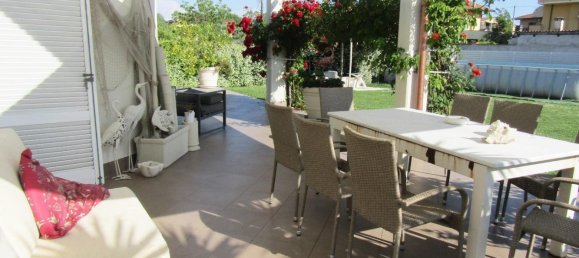 4 bedrooms Villa in Carrara, Italy No. 178390 21