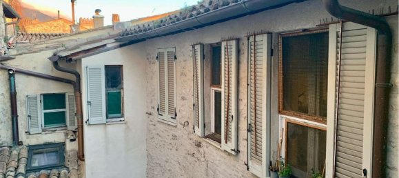 6 rooms Penthouse in Assisi, Italy No. 143082 17